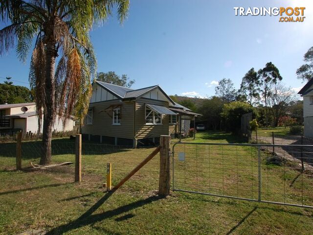 19 William Street LINVILLE QLD 4306