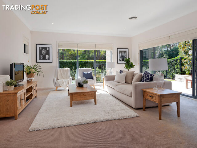 15 Fern Circuit WARRIEWOOD NSW 2102