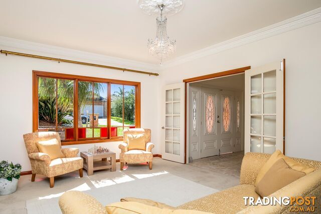 2 Hallstrom Place MONA VALE NSW 2103