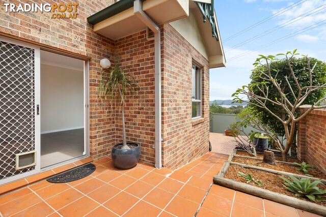 1A Hillcrest Avenue MONA VALE NSW 2103