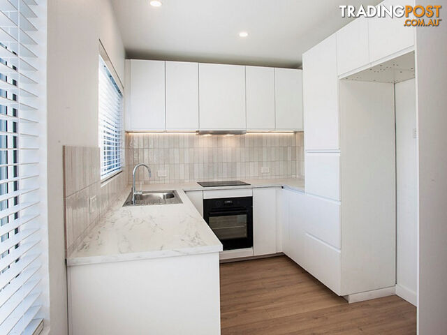 2/3 Bassett Street MONA VALE NSW 2103
