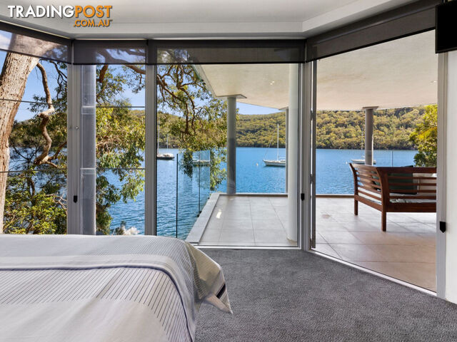 10 Cowan Drive COTTAGE POINT NSW 2084 - photo 4 of 9