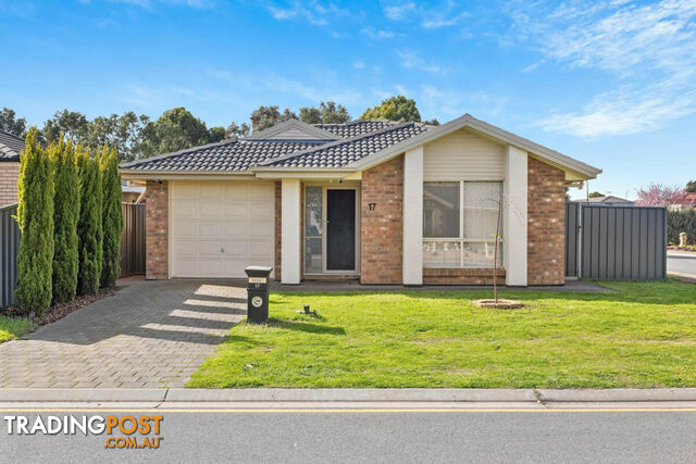 17 Oakwood Circuit MUNNO PARA WEST SA 5115