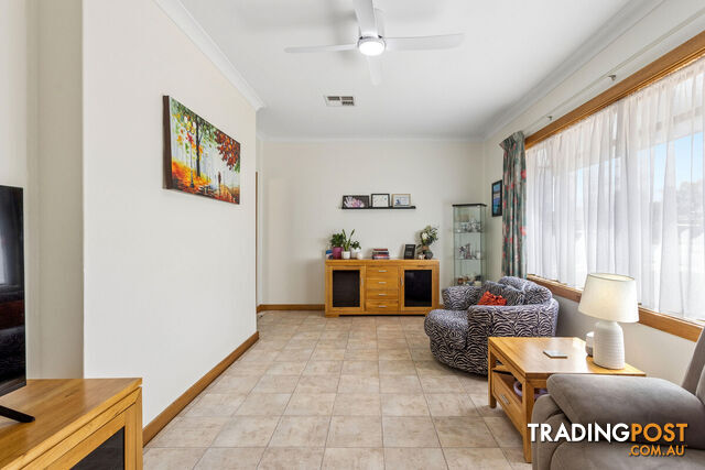 20 Kentish Road ELIZABETH DOWNS SA 5113 - photo 2 of 15