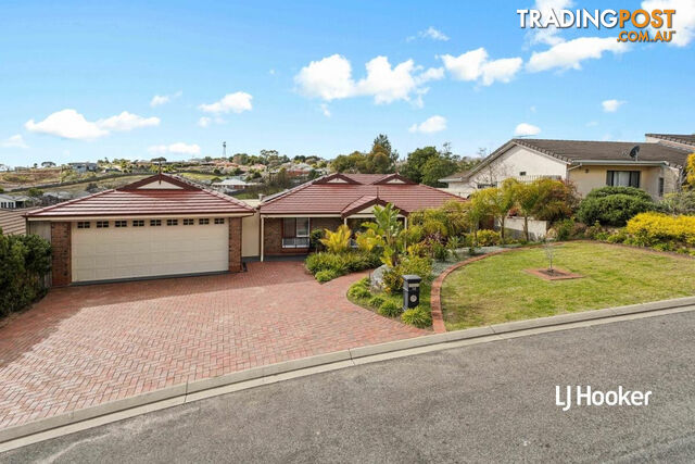 14 Bonaparte Place GREENWITH SA 5125