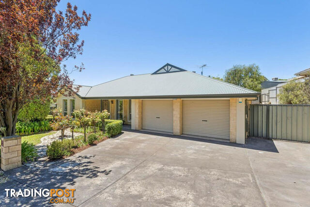 17 Lochleven Avenue GREENWITH SA 5125