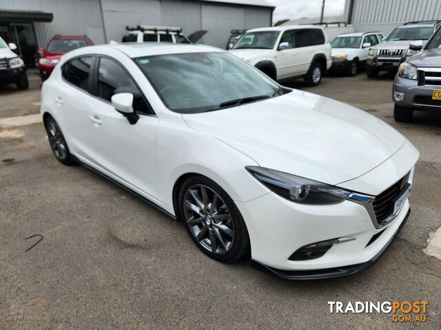 2017 MAZDA 3 SP25ASTINA BNMY17 HATCHBACK - photo 3 of 17