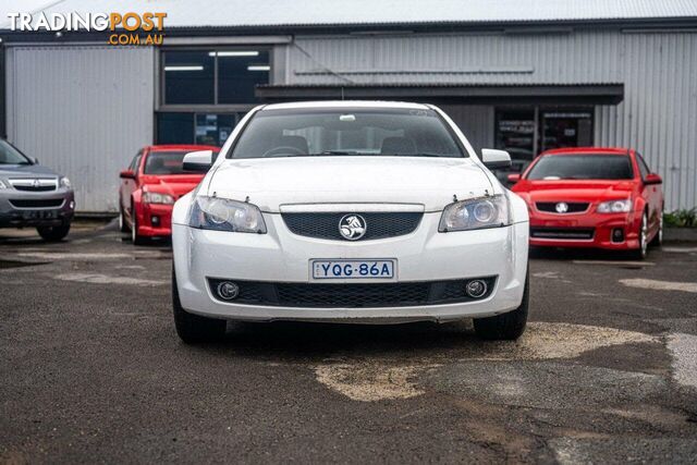 2006 HOLDEN CALAIS VE SEDAN - photo 3 of 18