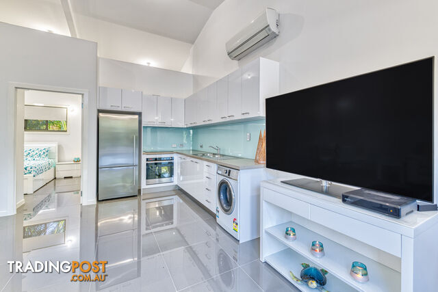 1 Dundowran Beach Esplanade DUNDOWRAN BEACH QLD 4655