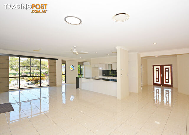 5 Pandanus Drive DUNDOWRAN BEACH QLD 4655