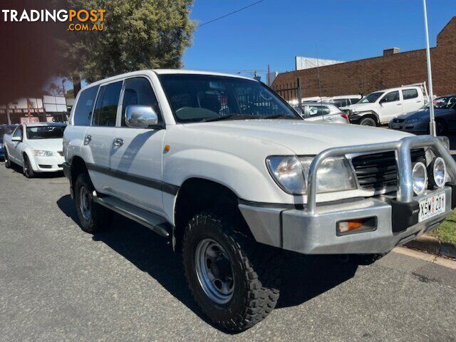 2000 TOYOTA LANDCRUISER FZJ105R  WAGON