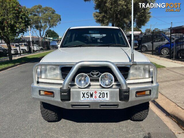 2000 TOYOTA LANDCRUISER FZJ105R  WAGON