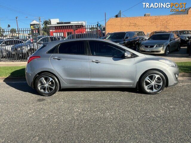 2015 HYUNDAI I30 GD3  HATCHBACK - photo 5 of 12