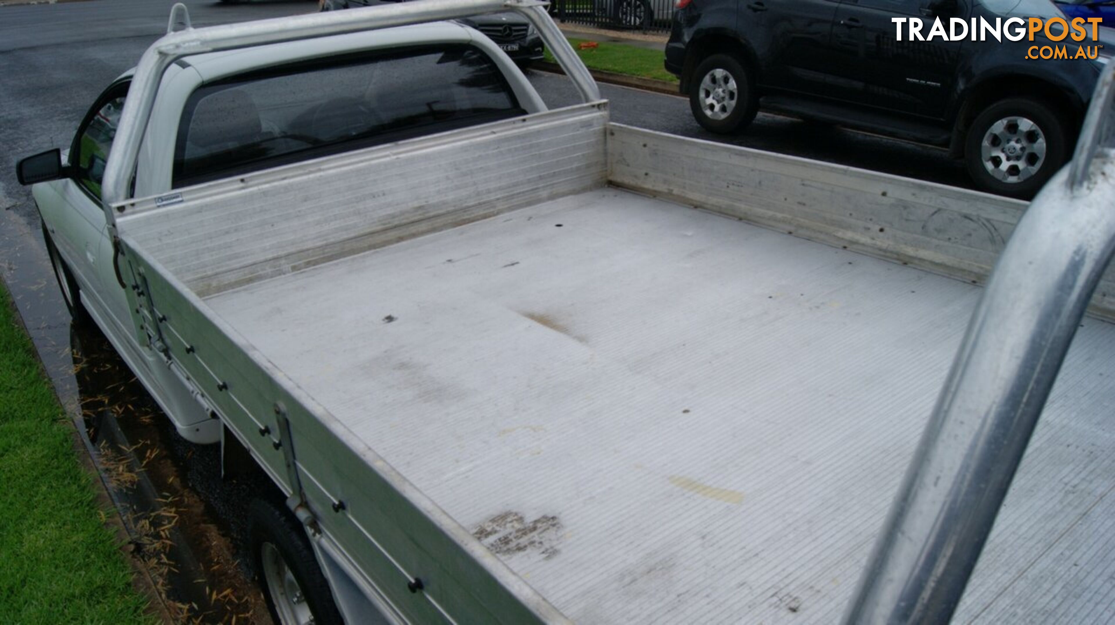 2005 HOLDEN COMMODORE VZ  CAB CHASSIS