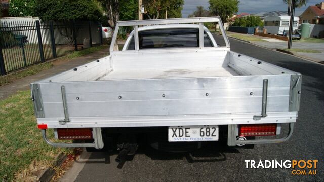 2004 HOLDEN COMMODORE VZ  CAB CHASSIS