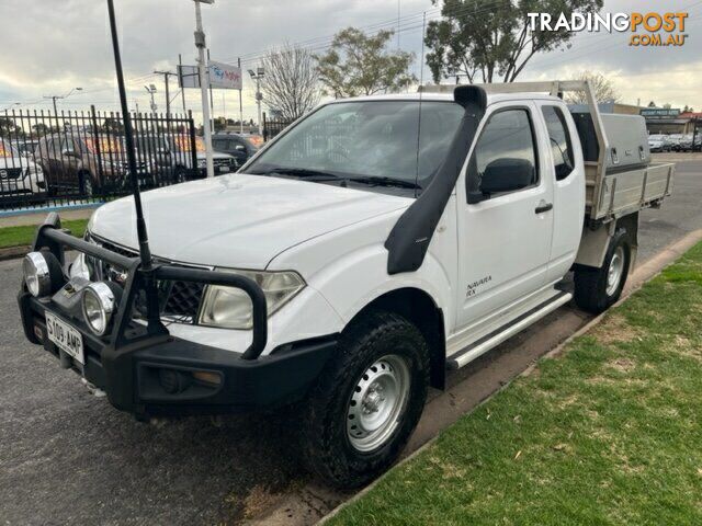 2011 NISSAN NAVARA D40  KING CAB CHASSIS