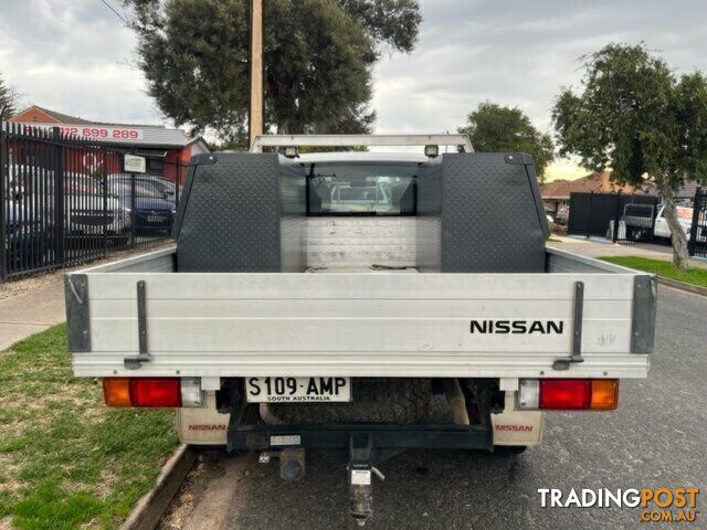 2011 NISSAN NAVARA D40  KING CAB CHASSIS