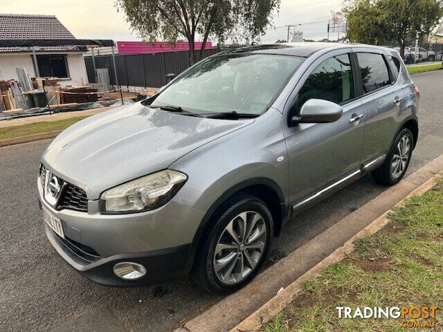 2010 NISSAN DUALIS J10  WAGON - photo 2 of 5