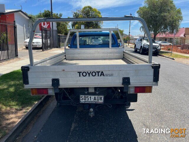 2012 TOYOTA HILUX TGN16R  CAB CHASSIS