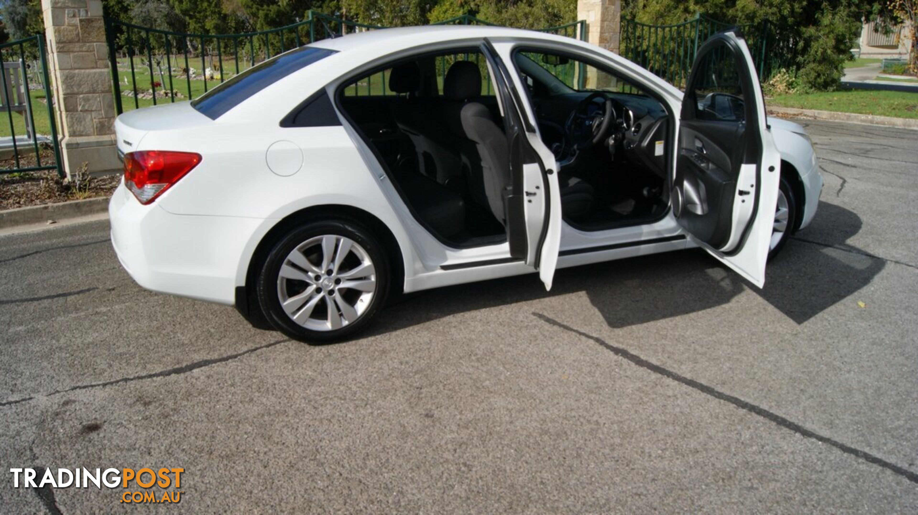 2015 HOLDEN CRUZE JH  SEDAN