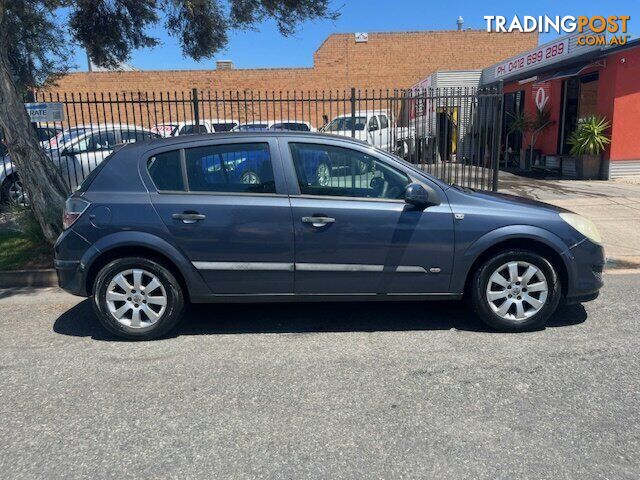 2007 HOLDEN ASTRA AH  HATCHBACK