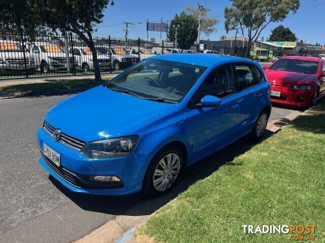 2015 VOLKSWAGEN POLO 6R  HATCHBACK