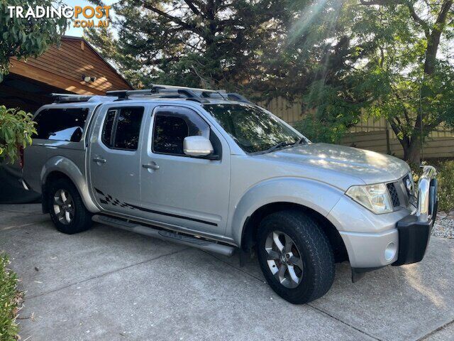 2009 NISSAN NAVARA D40  DUAL CAB PICK-UP