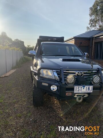 2014 Toyota Hilux KUN26R MY14 SR5 Ute Manual