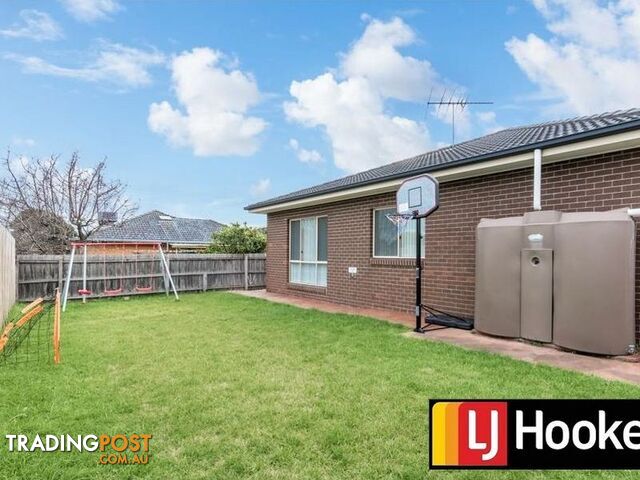 2 NANCE STREET NOBLE PARK VIC 3174