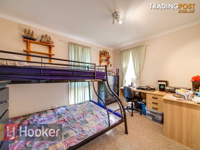 10 LOXWOOD AVE KEYSBOROUGH VIC 3173