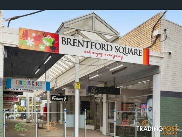 30 Brentford Square FOREST HILL VIC 3131