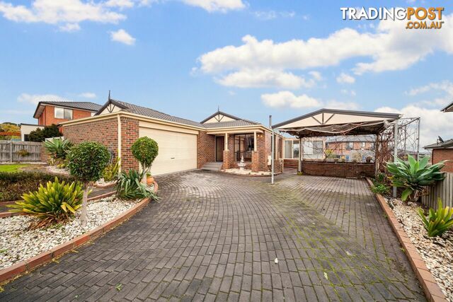 13 Ridgeway chase NARRE WARREN SOUTH VIC 3805