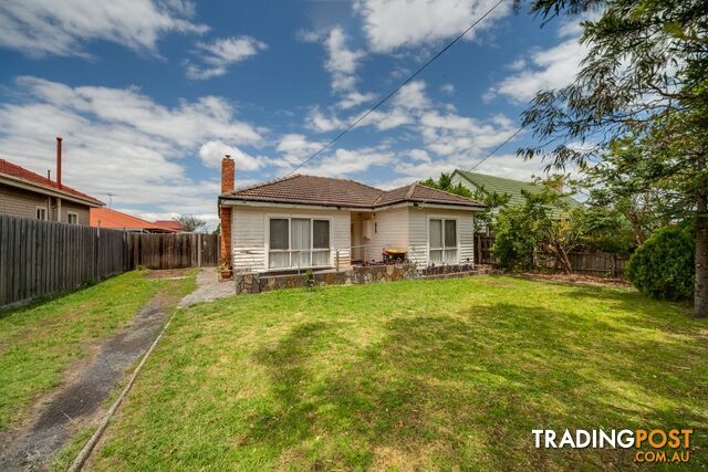 10 WHITESIDE STREET SPRINGVALE VIC 3171