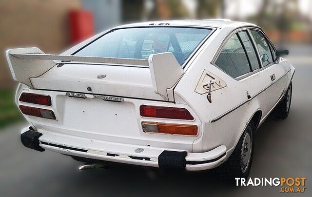 Parts or Repair Alfa Romeo Alfetta GT 1979 GTV 2000 4 Cylinder Transaxle 5 Speed...
