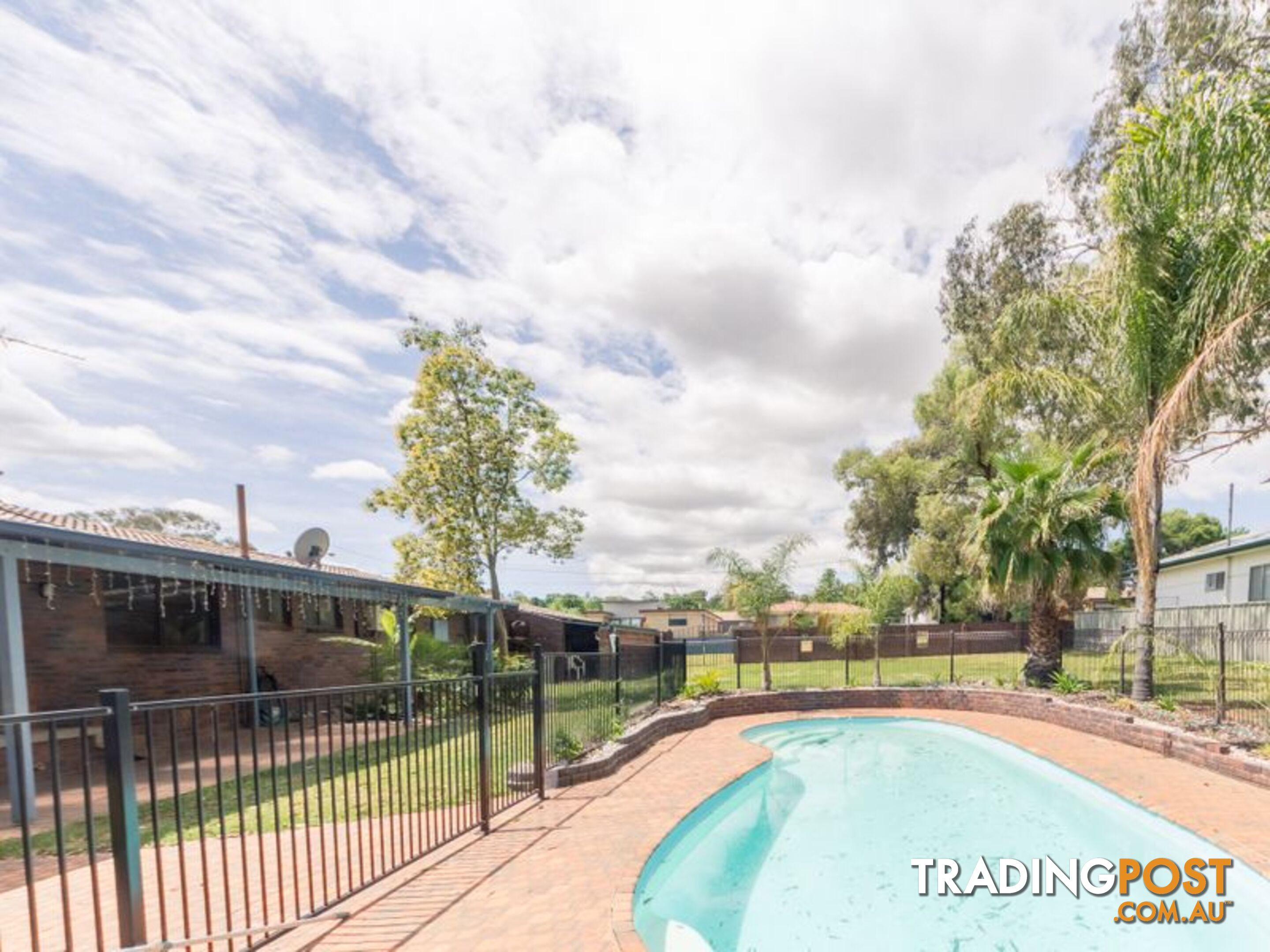 20 Newcombe Street COWRA NSW 2794