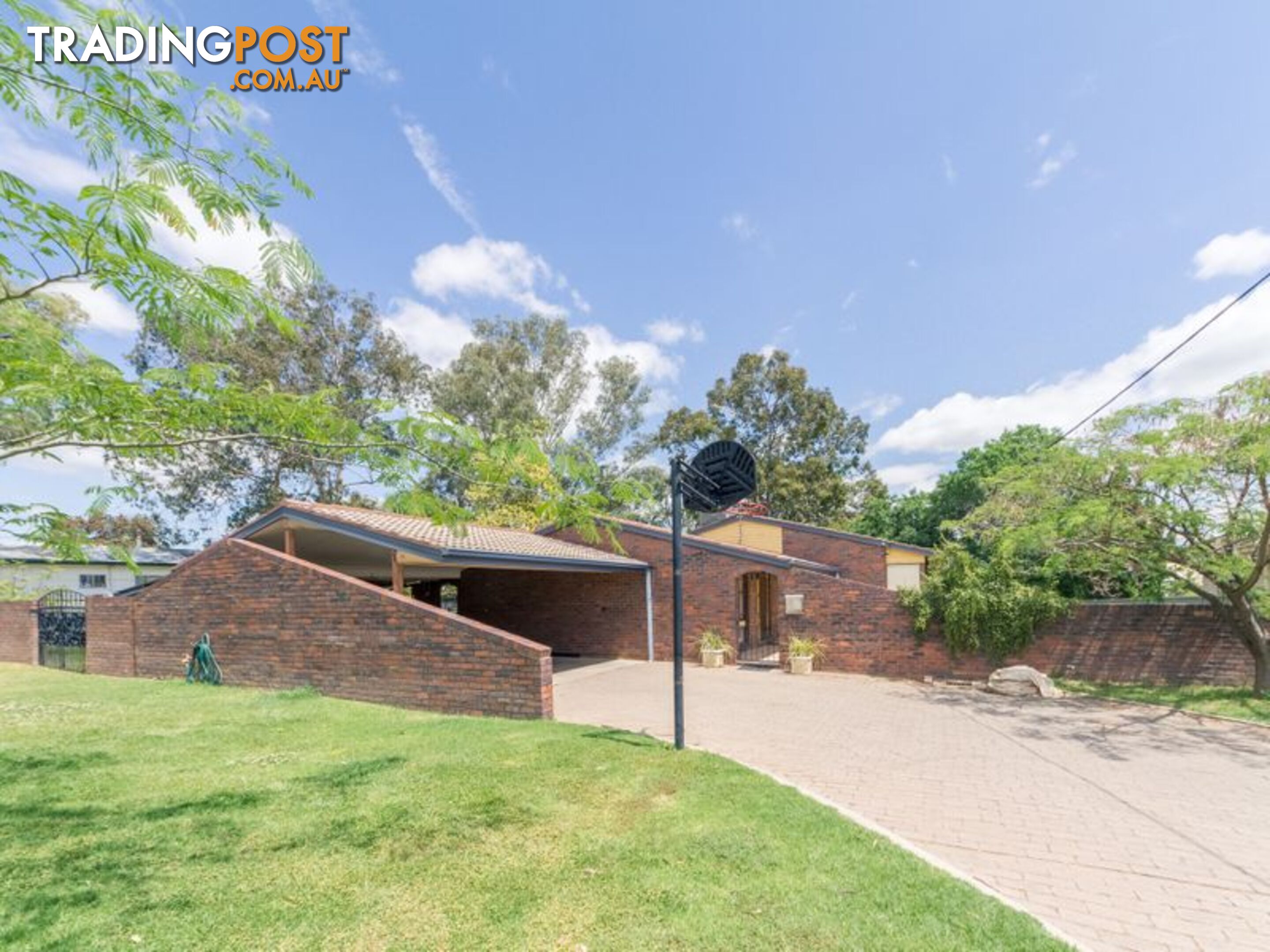 20 Newcombe Street COWRA NSW 2794