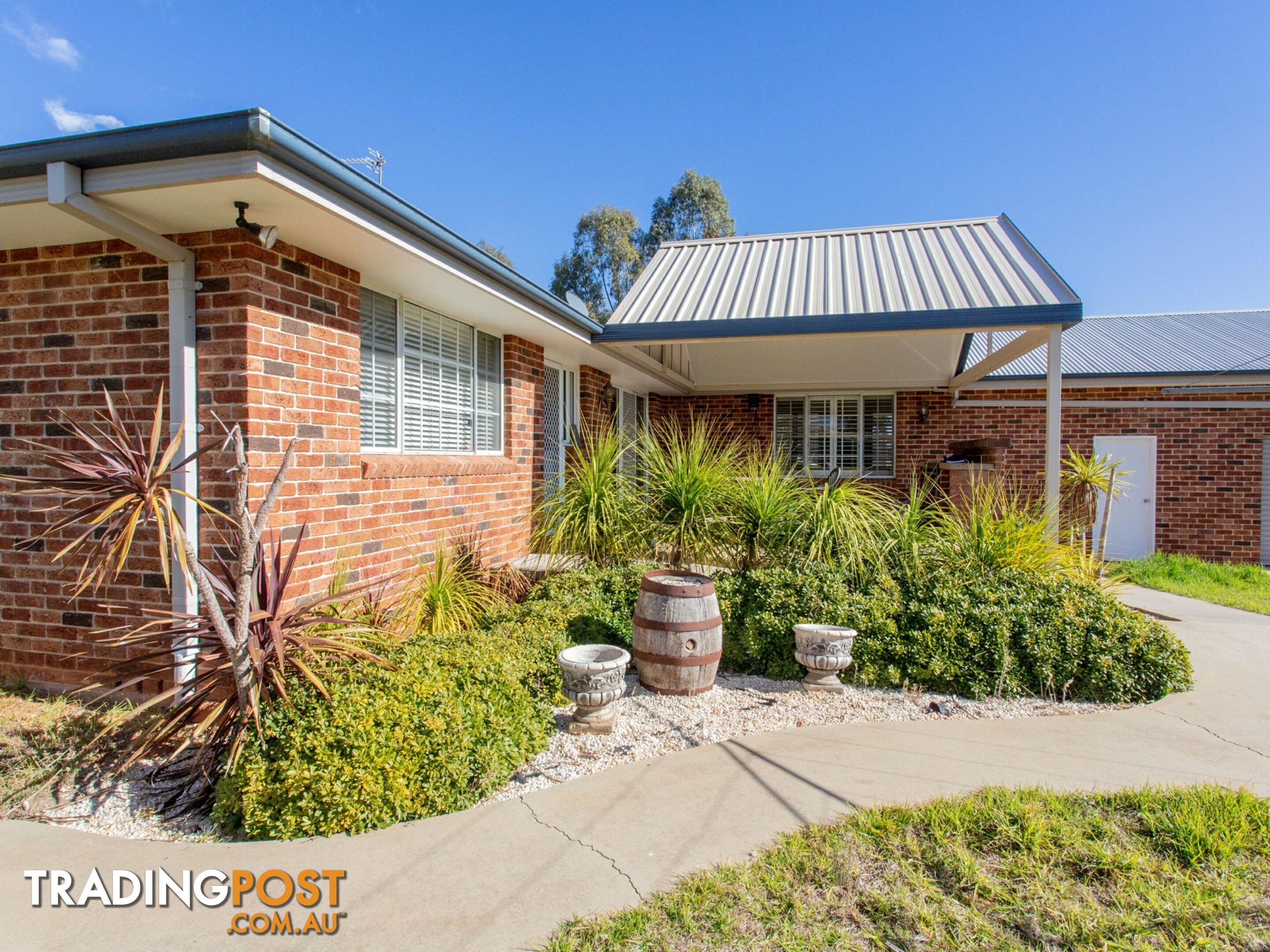 5 London Drive COWRA NSW 2794