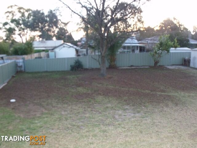 4 Coolabah Cres COWRA NSW 2794