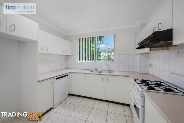 Unit 2 7 Mead Dr Chipping Norton NSW 2170