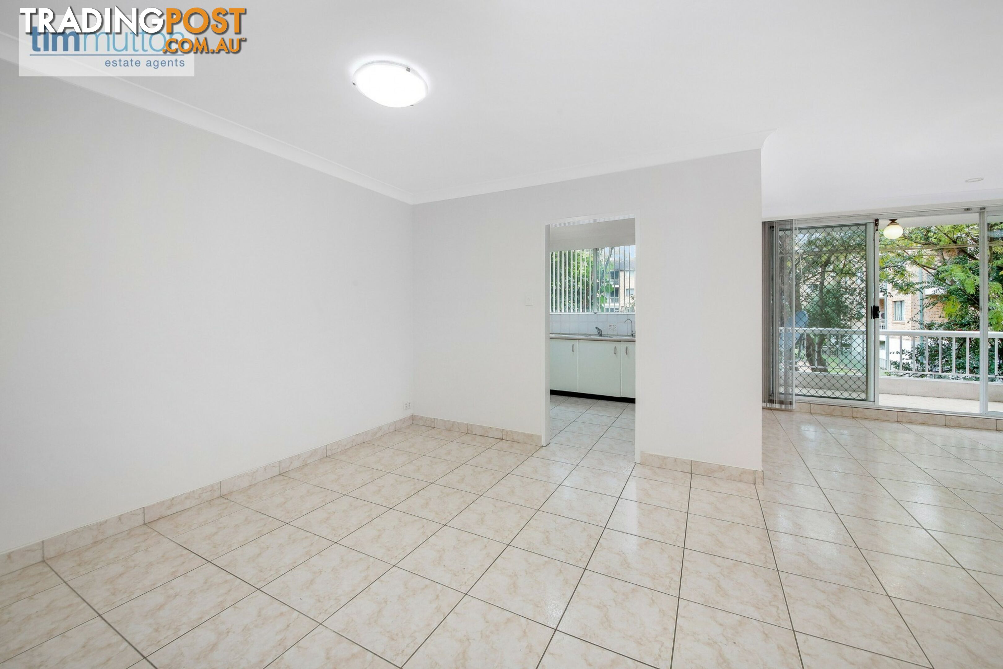 Unit 2 7 Mead Dr Chipping Norton NSW 2170