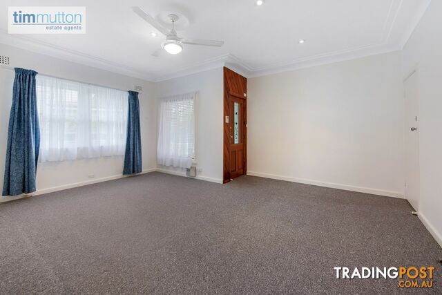 2A Lawson St Panania NSW 2213