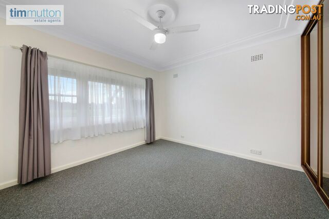 2A Lawson St Panania NSW 2213