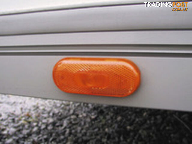 RECESSED SIDE MARKER LIGHT