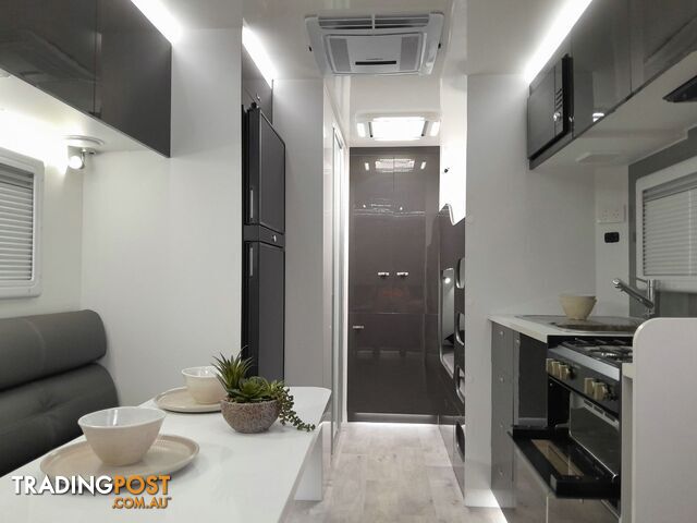 2025 Windsor Genesis 196Md Wild 19'6 - photo 3 of 27