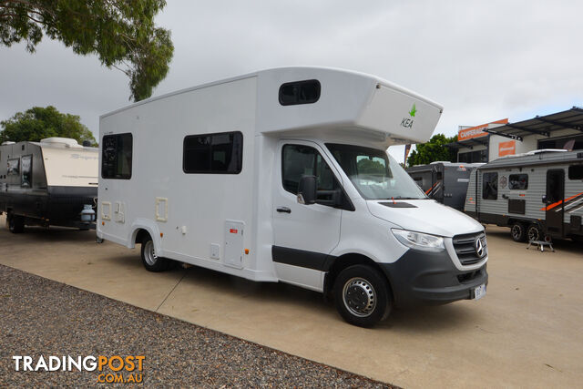2020 Kea River M721 Mercedes 6 Berth - photo 3 of 31