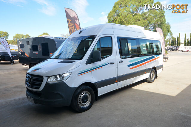 2021 Kea Nomad M700 Mercedes 3 Berth - photo 1 of 37