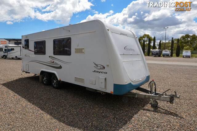 2010 Jayco Sterling - photo 3 of 33
