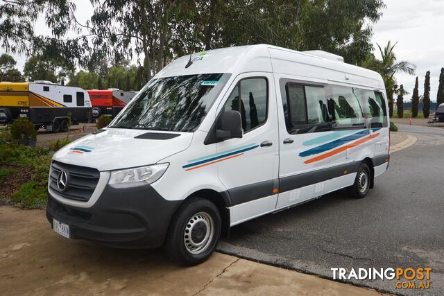 2021 Kea Nomad M700 Mercedes 3 Berth