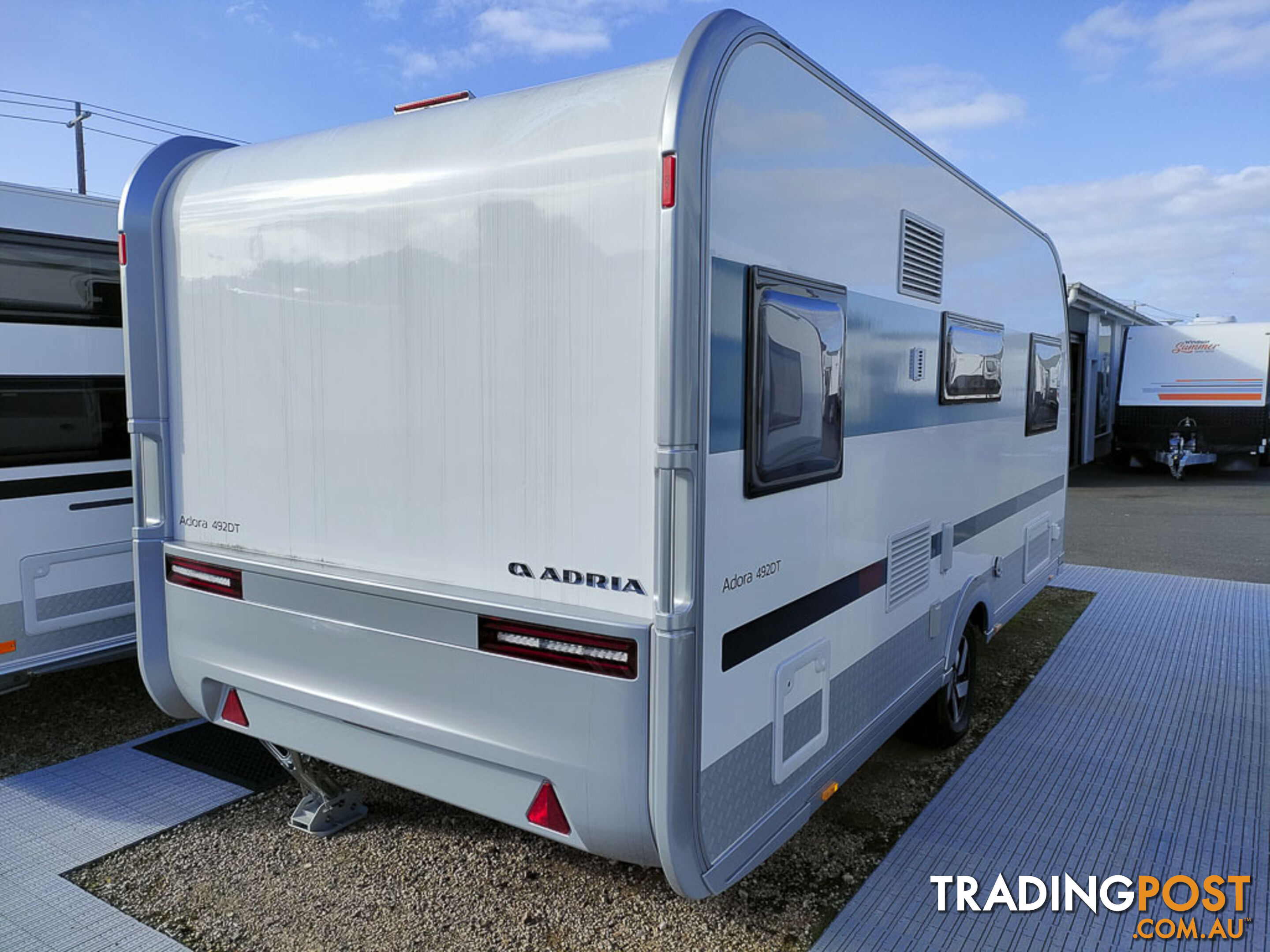 2023 Adria Adora 492 DT Sport