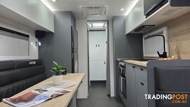 2021 Lotus Offgrid Og22T 22' - photo 5 of 31